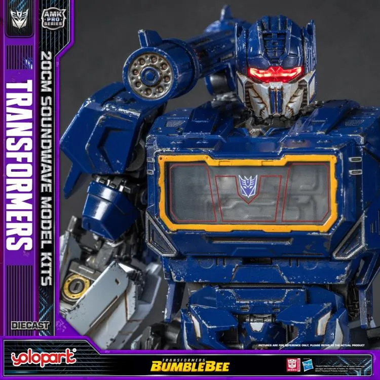 Transformers-Bumblebee-Soundwave-Advanced-Model-Kit-Pro-11.webp