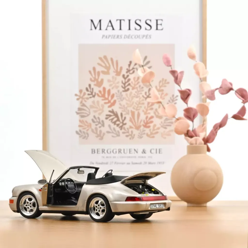 porsche-911-turbo-look-cabriolet-1992-argent-zermatt-metallise-1-18 (1).webp
