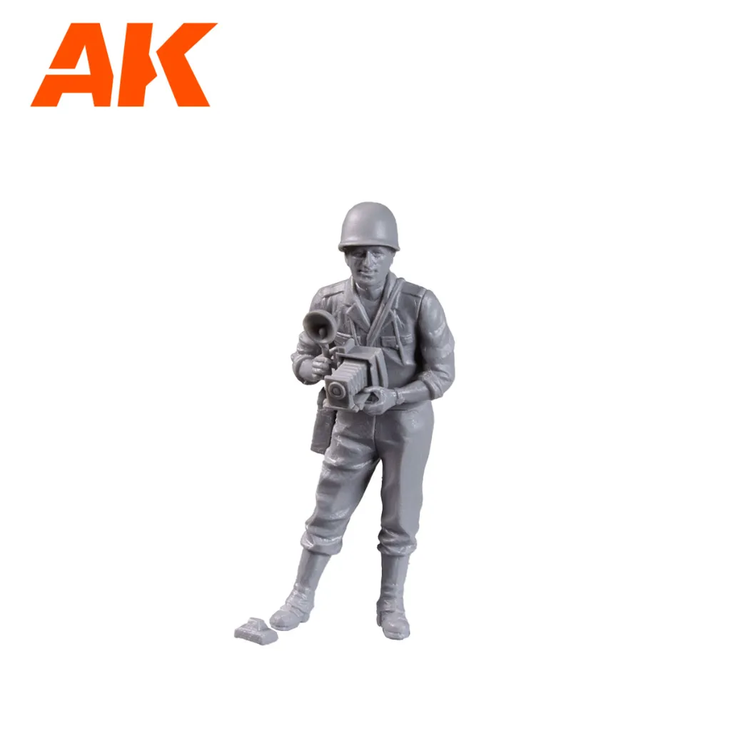 AK35015_DETAIL4.webp