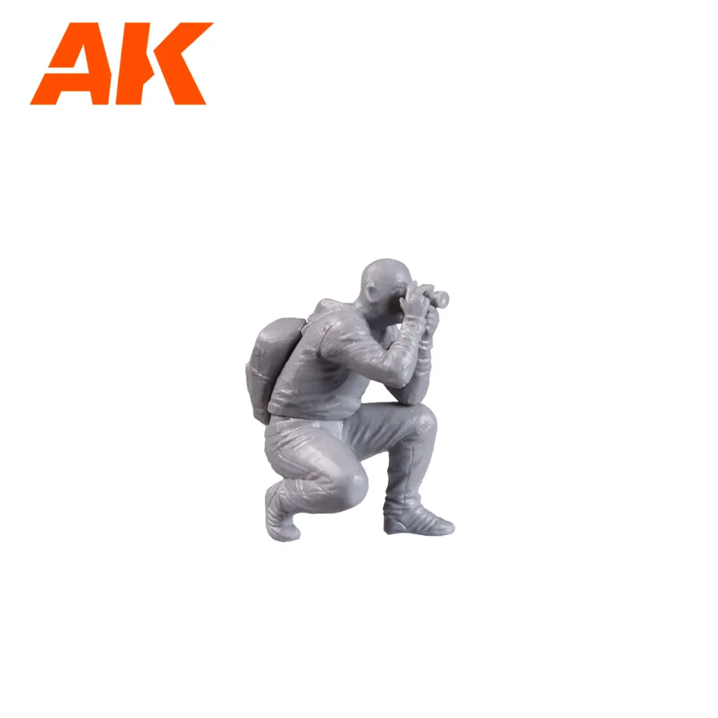 AK35015_DETAIL1.webp