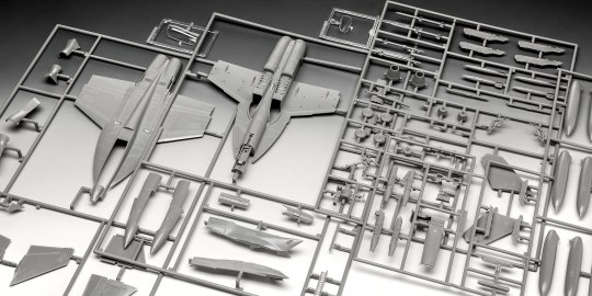 Revell : F/A18F Super Hornet 