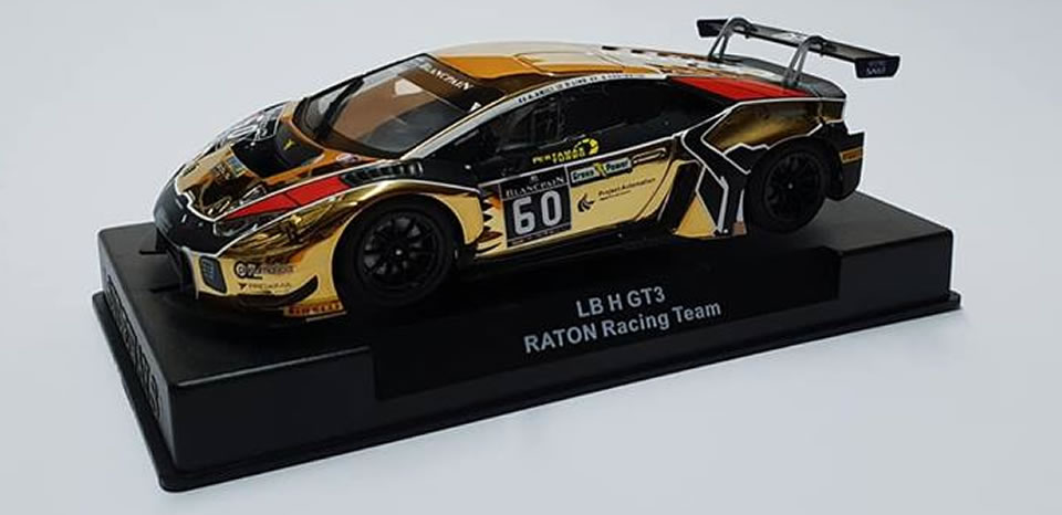 Sideways : Lamborghini Huracan GT3 Racing Gold