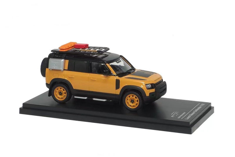 Almost Real : Land Rover defender 110 │ 2020 Camel Trophy Edition  [1/43]
