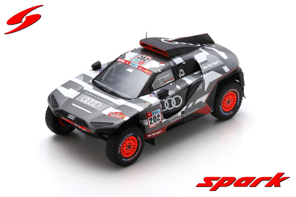 Spark : Audi RS Q E-Tron │ No.202 Dakar 2022 C. Sainz - L. Cruz [1/43]