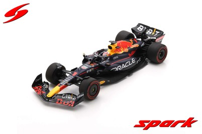 Spark : Oracle Red Bull Racing RB18 │ No.1 Oracle Red Bull Racing Winner Dutch GP 2022 Max Verstappen 30th Career Win [1/18]