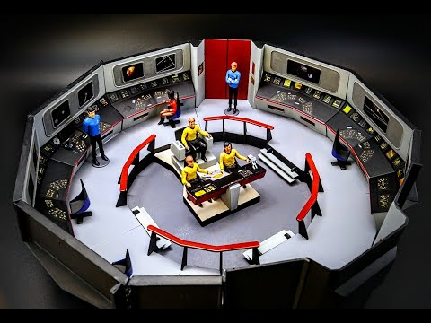 AMT : USS Enterprise Bridge Set