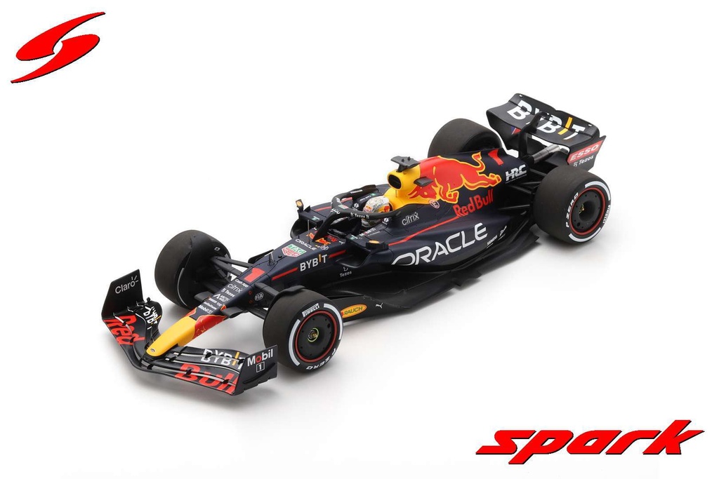 Oracle RedBull Racing RB18 No.1 Oracle Red Bull Racing Winner Saudi Arabian GP 2022 Max Verstappen With Pit Board et vitrine [1/18]
