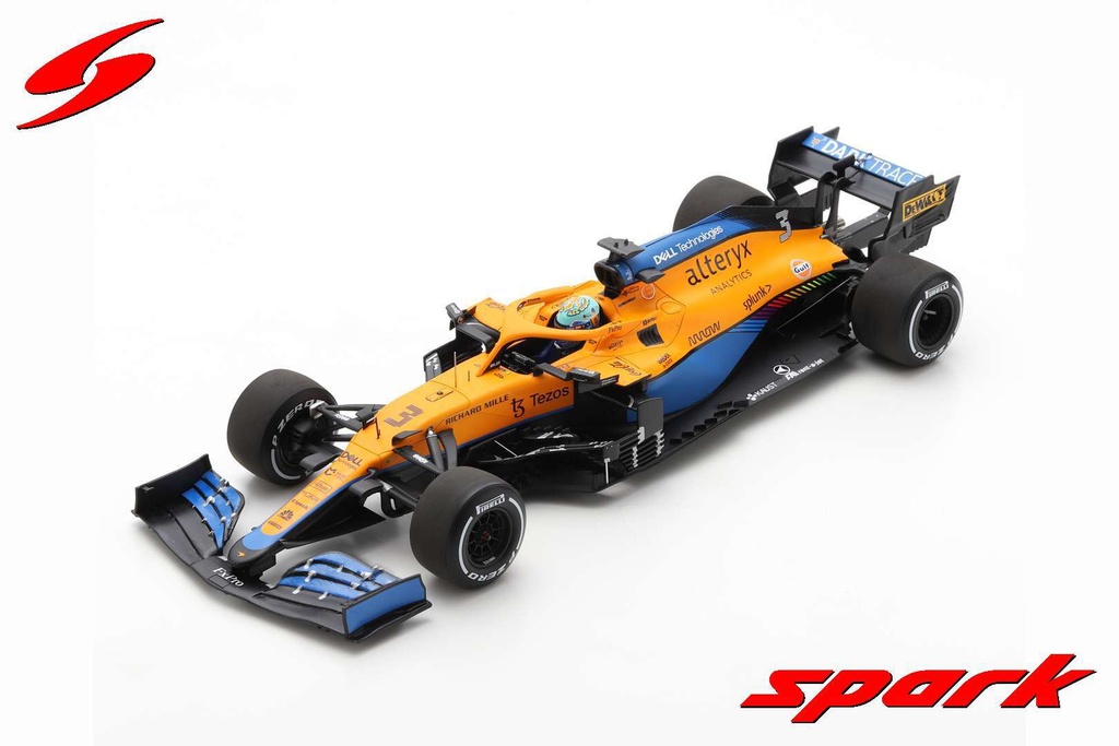 McLaren MCL35M  With Pit Board [1/18]