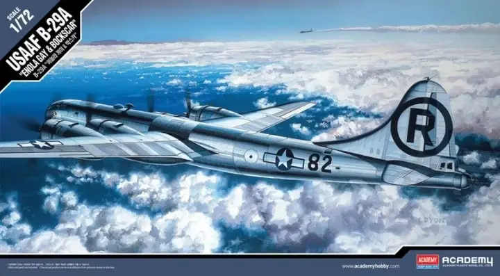 Academy : Bombardier Americain USAAF B-29A "Enola Gay & Bockscar" (1/72)
