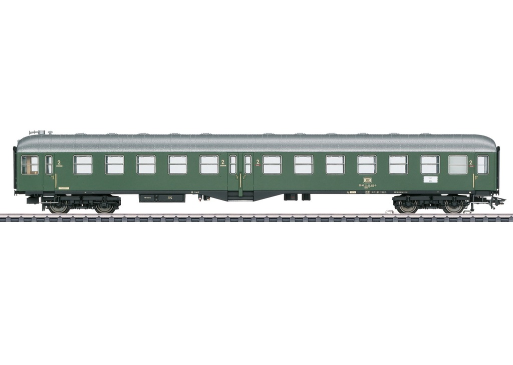 Marklin : VOITURE STEUER 2 CLASSE