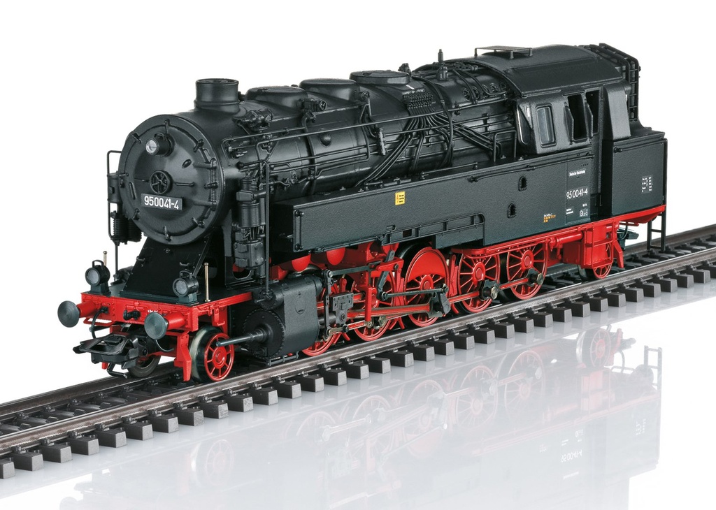 Märklin : Locomotive à Vapeur (#BR95) de la DR Chauffe au fuel │ AC Digital Sons HO - 1/87 (Réf : 39097)