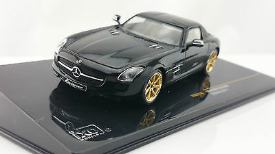 IXO : Mercedes lorinSER AMG RSKB 2011 [1/43]
