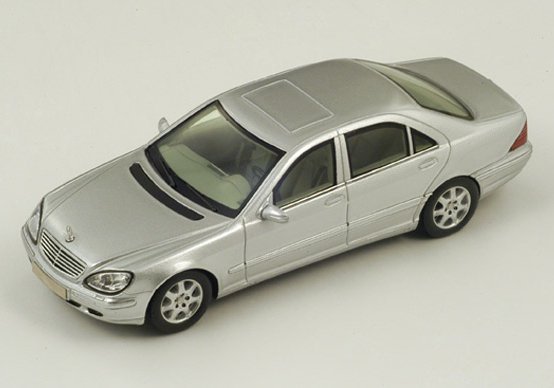 Spark : MERCEDES W220S KLASS [1/43]