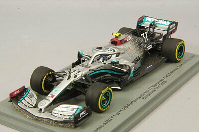 MERCEDES AMG F1  [1/43]