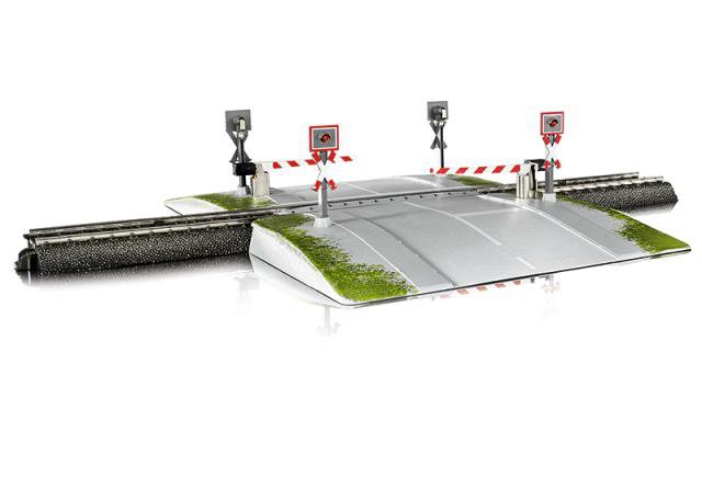 Marklin : Passage à niveau mono pièce Voie C