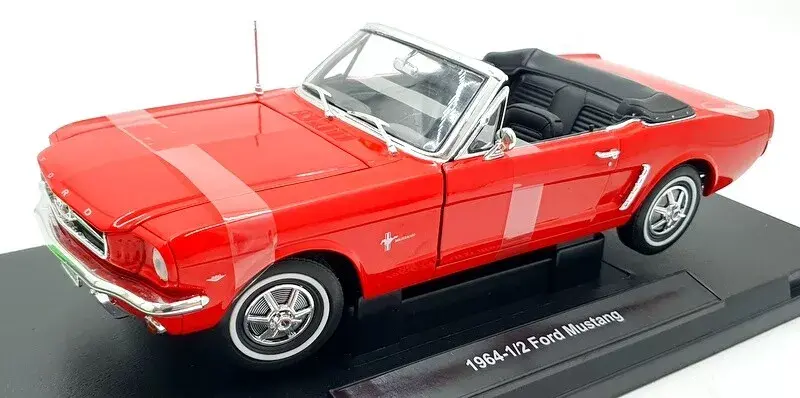 Welly : Ford Mustang  [1/18]