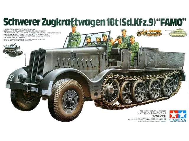 Tamiya : Schwerer Zugkraftwagen 18t (Sd.Kfz.9) Famo - German 18TON Heavy Half-Track │ Military Miniature Series No.239
