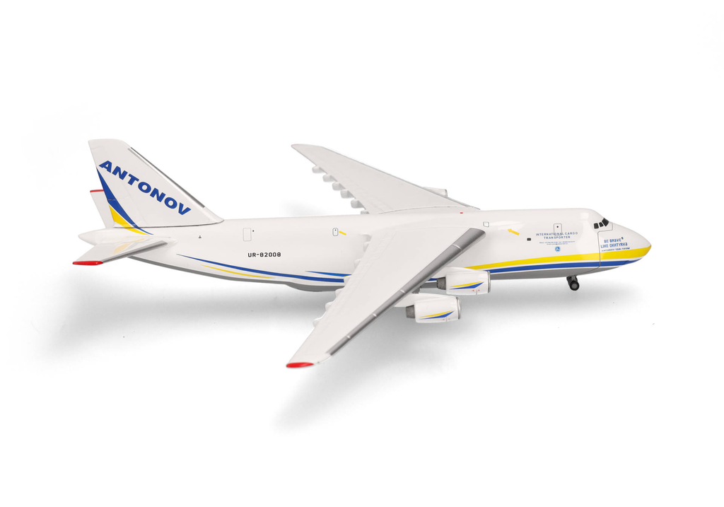Herpa : Antonov Airlines Antonov AN-124 "Be brave like Okhtyrka" [1/500]