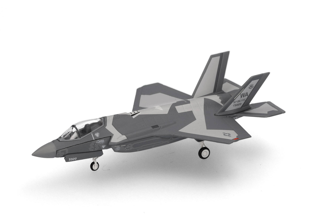 Herpa : U.S. Air Force Lockheed Martin F-35A Lightning II │ 65th Aggressor Squadron, Nellis Air Base [1/200]