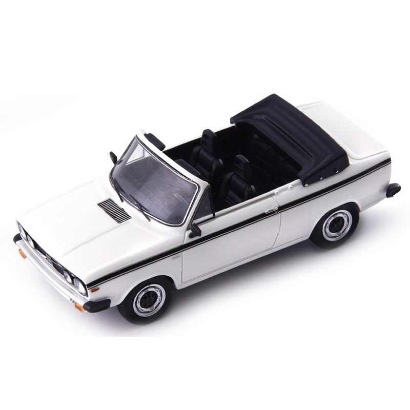 Avenue43 : Volvo 66 GL Cabriolet │ Blanche (copie) [1/43]