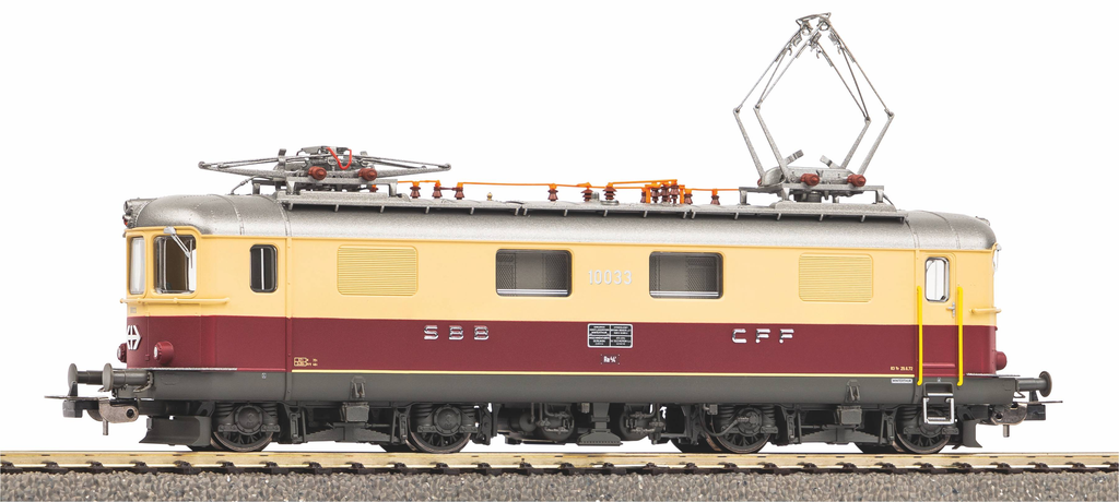 Piko : Locomotive Électrique (#RE 4/4 I) de la SBB TEE │ DC Digital Sons Époque IV HO - 1/87 (Réf : 96890)