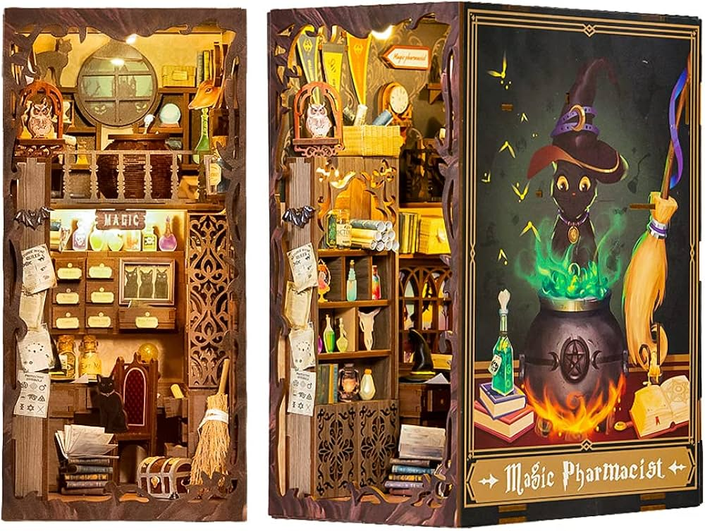 [CBE SZ05] CuteBee : DIY Book Nook Kit │Magic Pharmacist