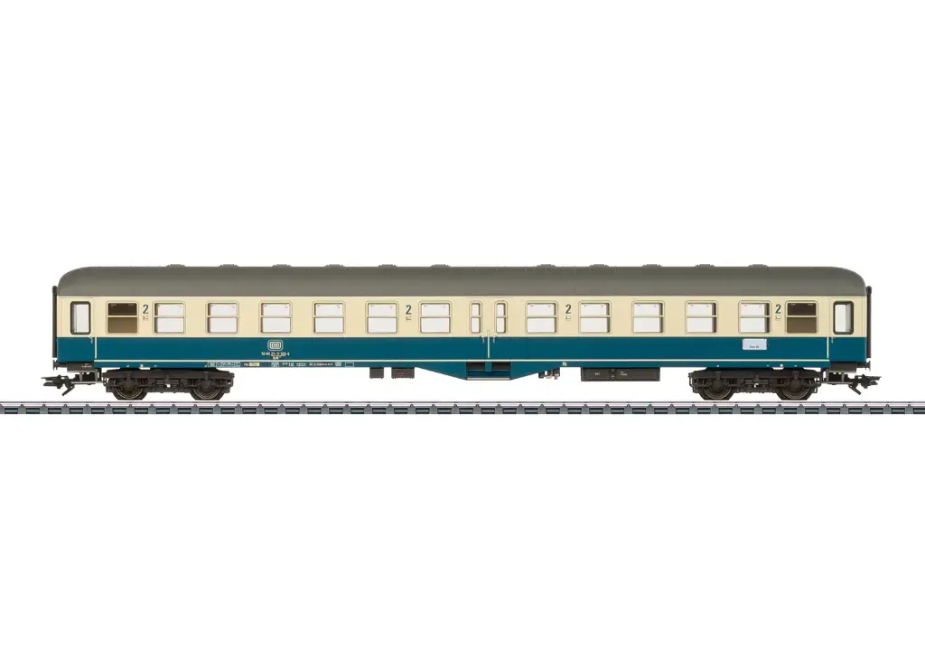 Marklin : Voiture Bylb 421 avec éclairage