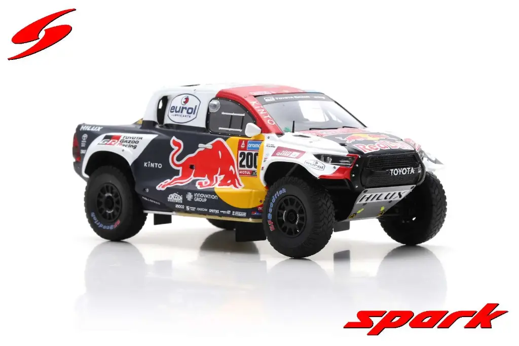 [SPK S5871] Spark : TOYOTA GR DKR HILUX T1+ │ No.200 Winner Dakar 2023 Nasser Al-Attiyah - Mathieu Baumel [1/43]