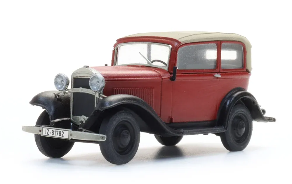 Artitec : Opel 1,2l capot relevé, rouge