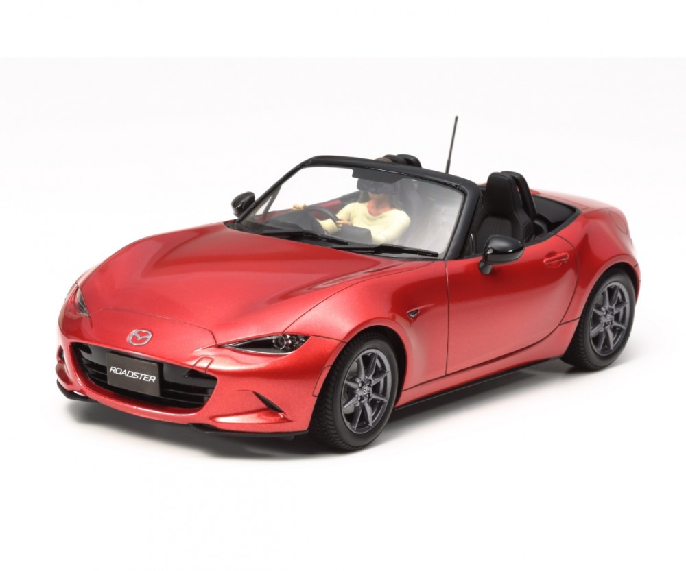 Tamiya : Mazda Roadster MX-5