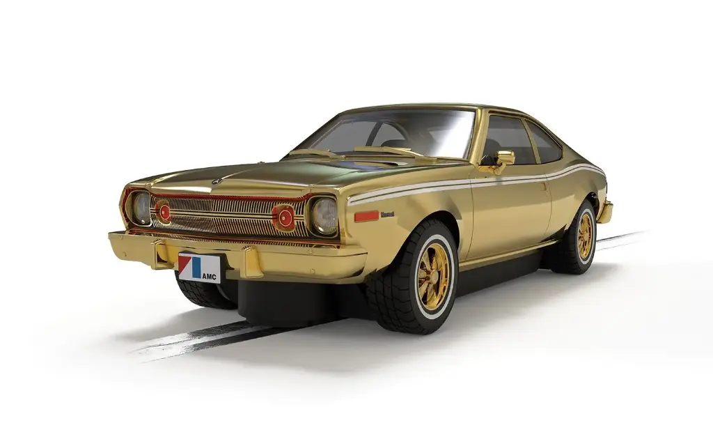 Scalextric : AMC Hornet Or James Bond The Man with the golden Gun - Gold Anniversaire Edition