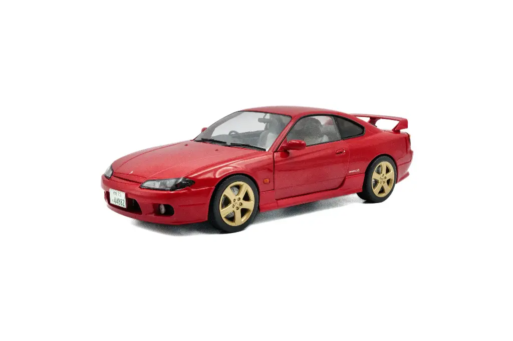 Solido : Nissan Silvia S15 Spec-R Aero │Rouge - 1999 [1/18]