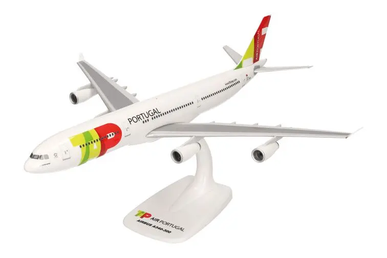 [HER 614528] Herpa : Airbus A340-300 TAP Air Portugal D. João de Castro  [1/200]