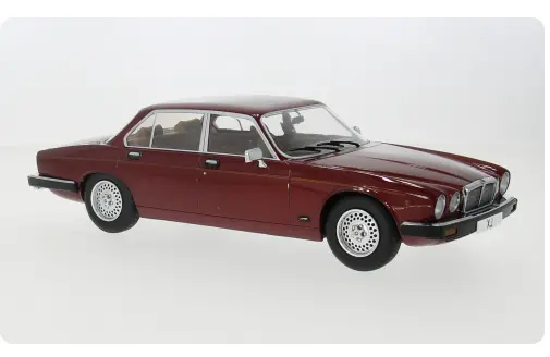 Modelcar : Jaguar XJ Series III Rouge [1/18]