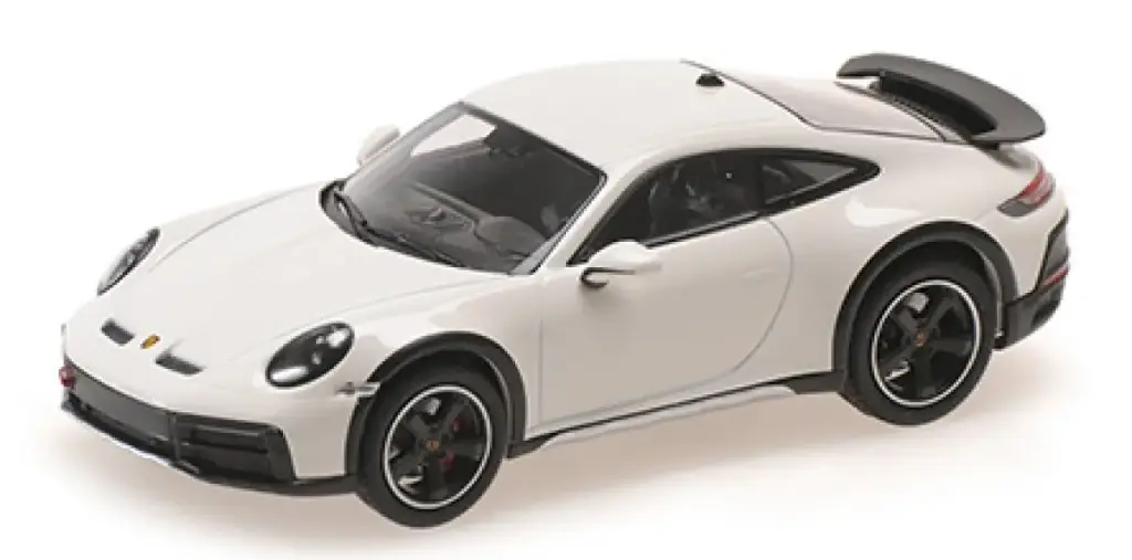 Minichamps : Porsche 911(992) Dakar 2022 White [1/18]
