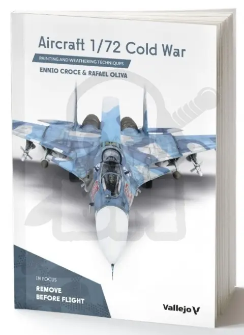 Vallejo : Aircraft 1/72 Cold War Painting Weathering Tecniques