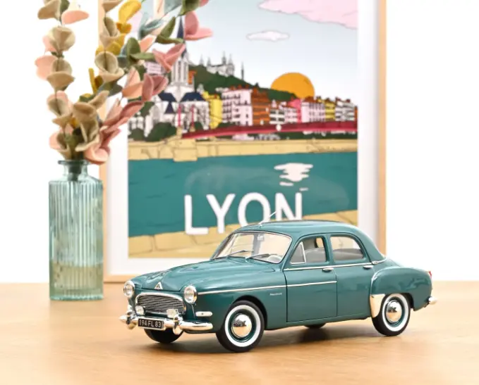 Norev : Renault Frégate │ 1960 - Sevigne Green  [1/18]