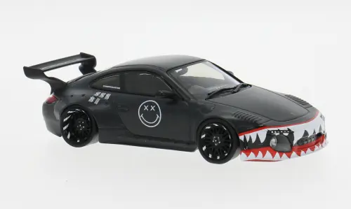 Ixomodels : Porsche 935 Old and New [1/43]