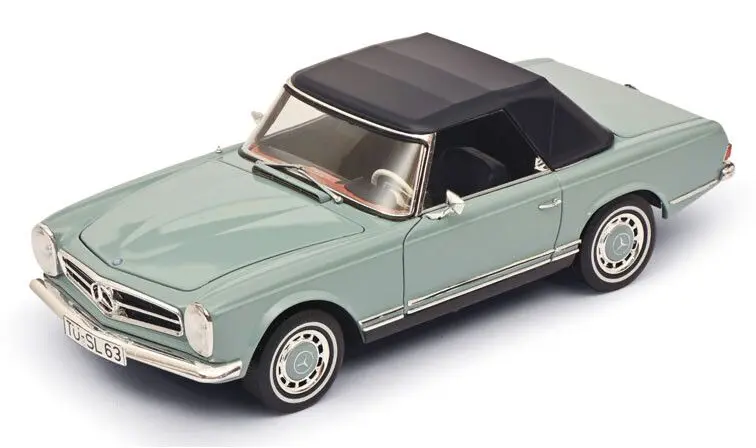 Schuco : Mercedes 280 SL Pagode Lightblauw  [1/18]