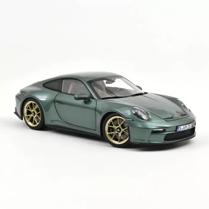Norev : Porsche 911 GT3 avec Pack Touring 2021 Vert Malachite [1/18]
