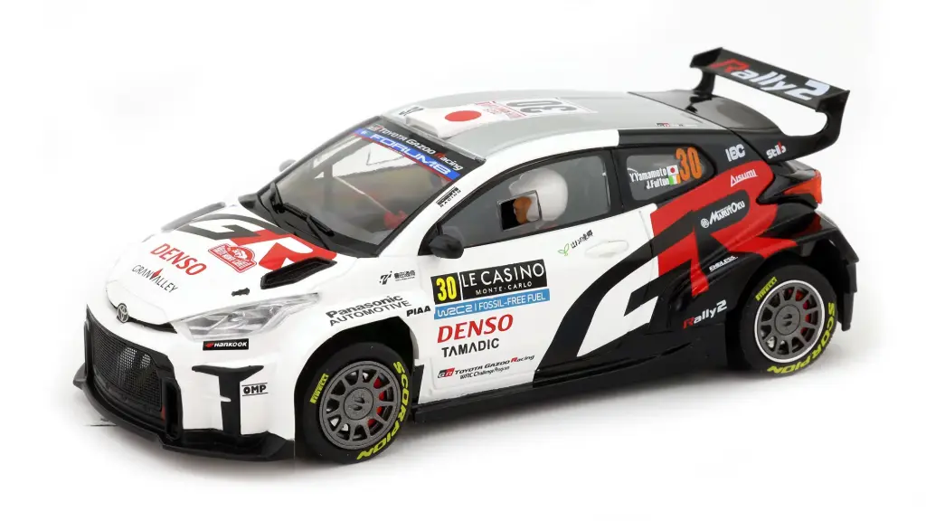 Avant Slot : Toyota Yaris Rally 2 n°30 Monte Carlo 2025 Yamamoto