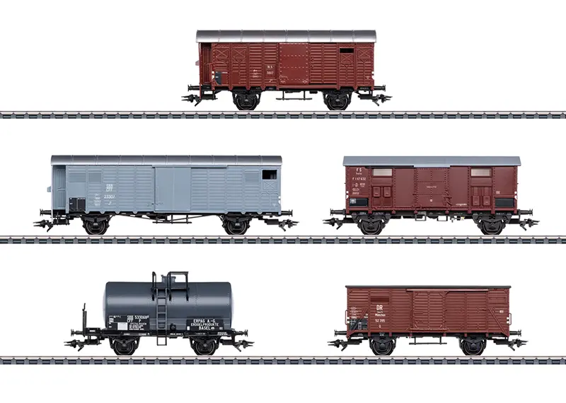 Marklin : 5 Wagons Marchandises pour Ae 6/8