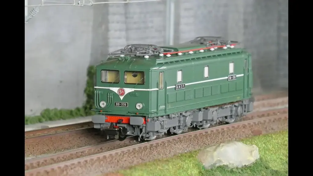Piko : Locomotive électrique miniature BB 300 BB 336 SNCF