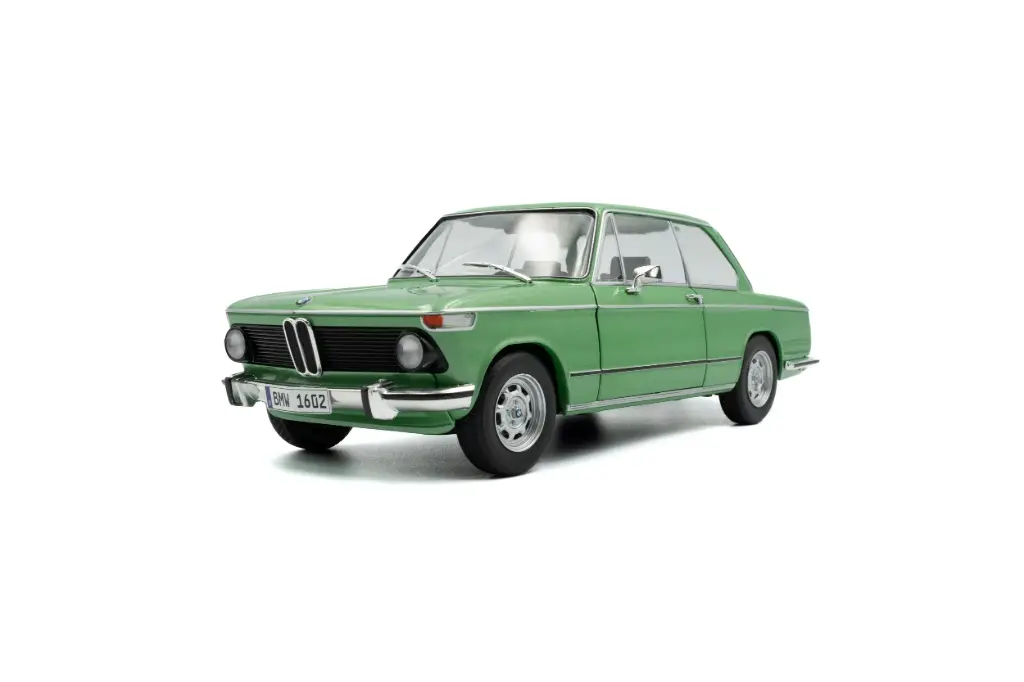 Solido : BMW 1602 │ Taiga - 1971 [1/18]