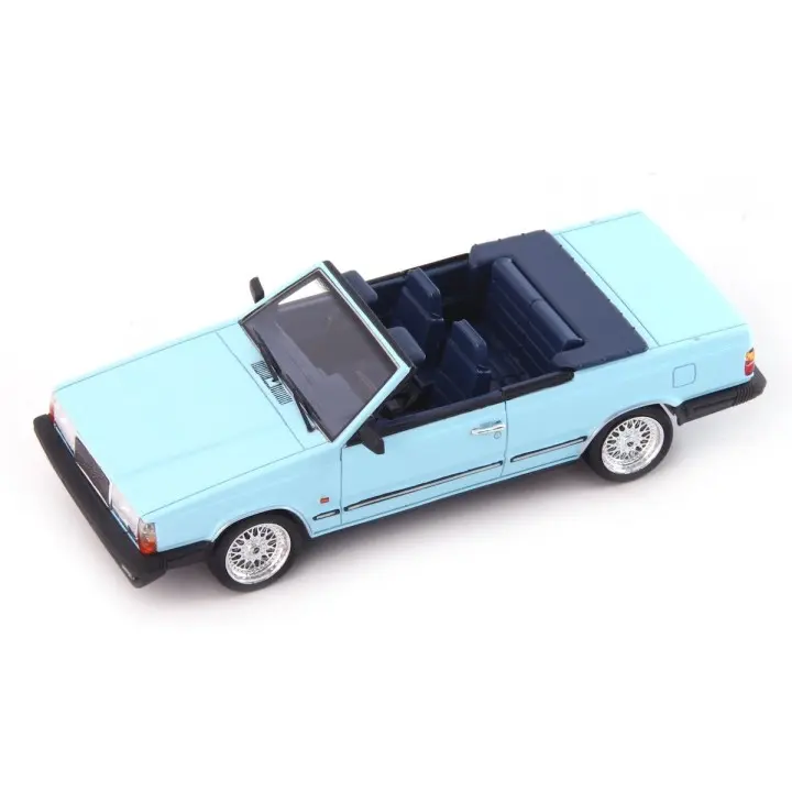 Avenue43 : Volvo 760 GLE Mellberg │ Light Blue  [1/43]