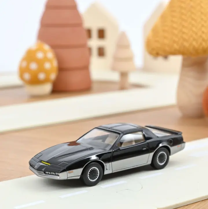 Norev : Pontiac Firebird │ 1982 - KARR Jet-car 1/43  [1/43]