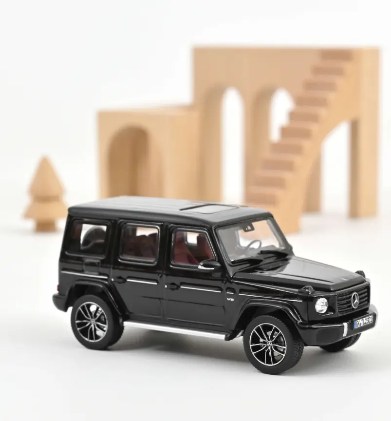 Norev : Mercedes-Benz Classe G2025 │ Noir Obsidian métallisé 1/43  [1/43]