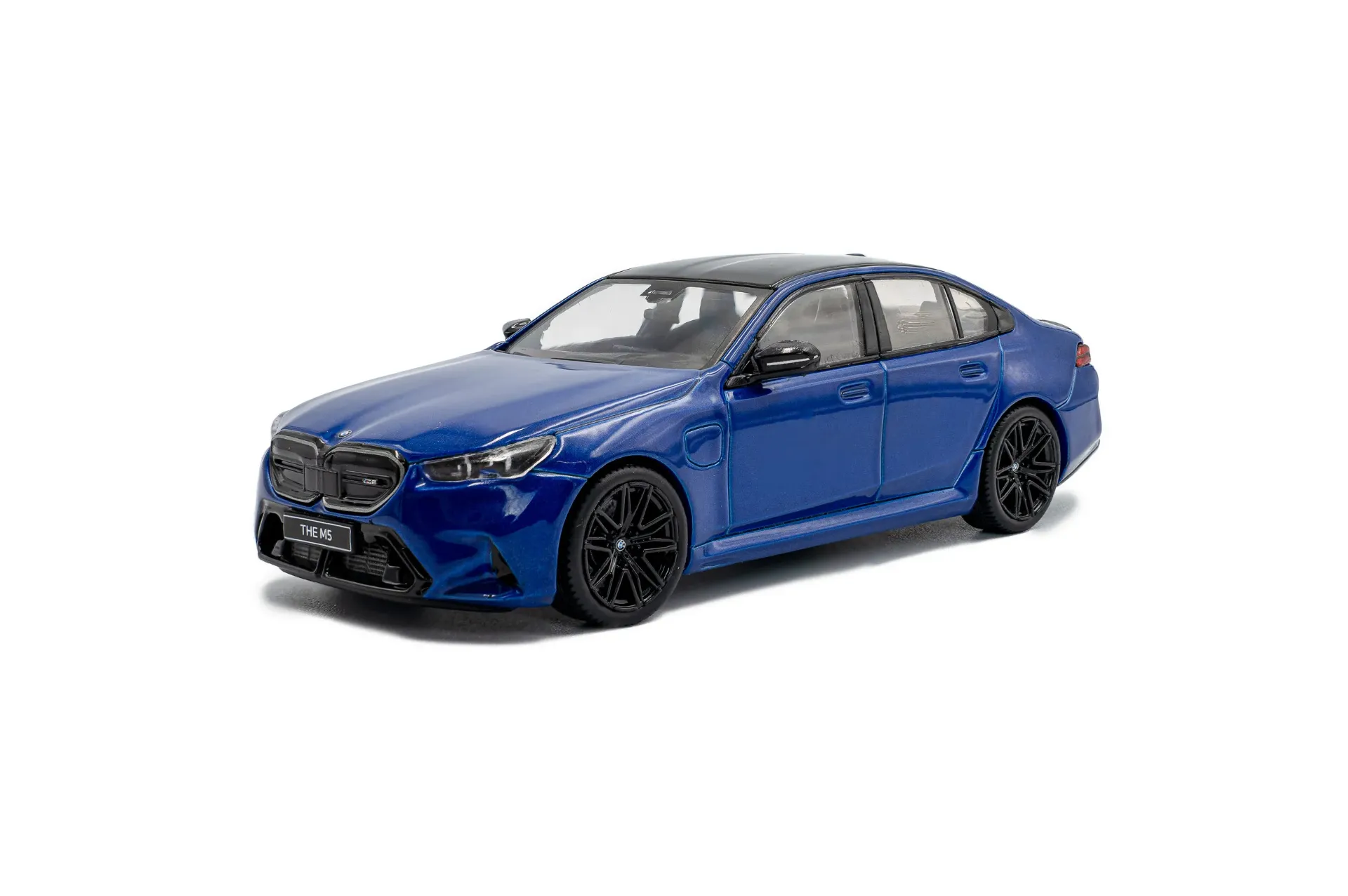 Solido : BMW M5 Sedan │ Marina Bay Blue - 2024 [1/43]