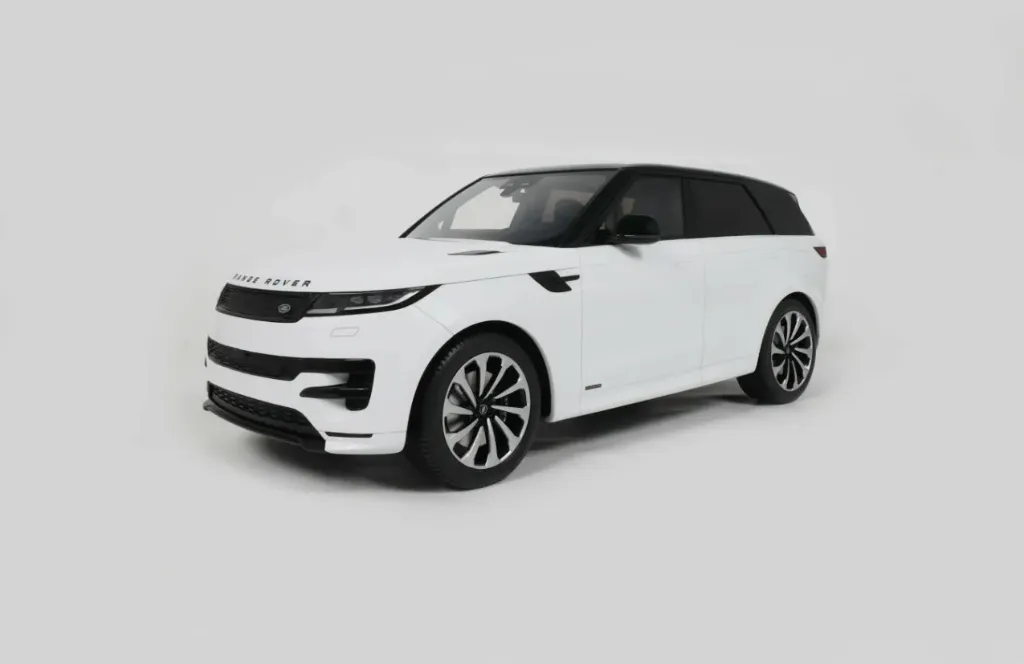 GT Spirit : Land Rover Sport P510E │ Fuji White - 2023
