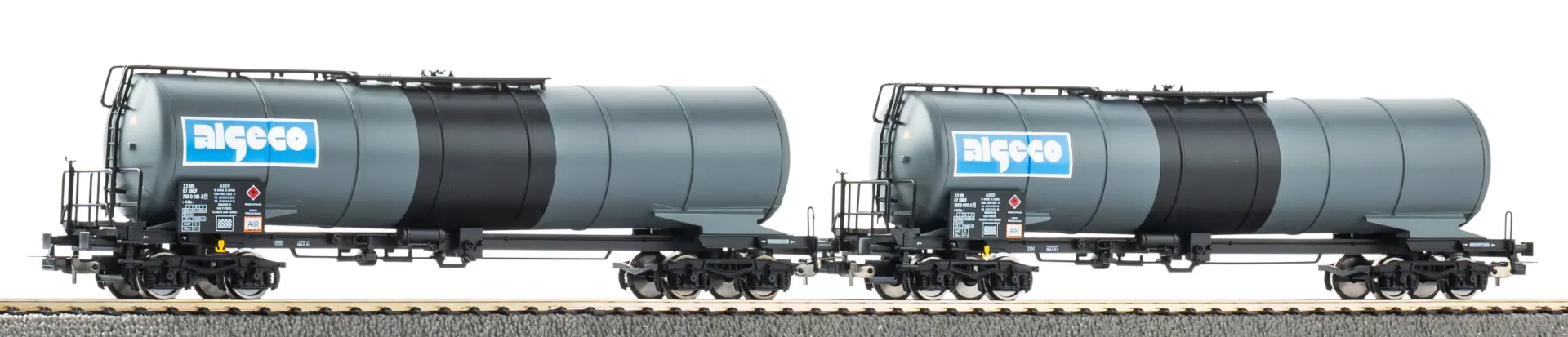 Piko : Wagons Citernes coudes Algeco SNCF DC (Epoque V) 2 pcs
